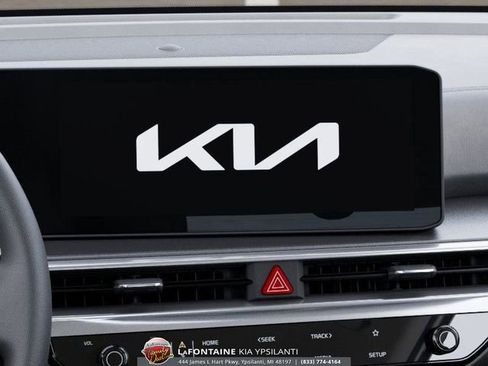 New 2025 Kia Sorento LX image 22