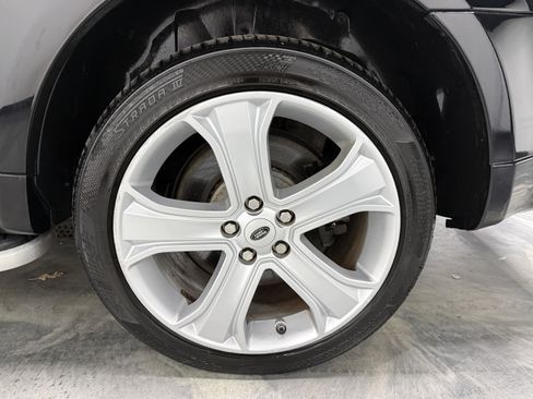 Used 2010 Land Rover Range Rover Sport Supercharged image 24