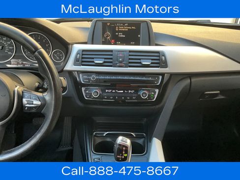 Used 2017 BMW 320i xDrive 320i xDrive image 4