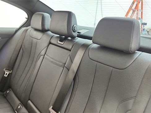 Used 2022 BMW 540i xDrive w/ Executive Package image 31
