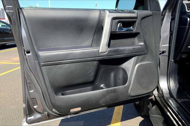Certified 2023 Toyota 4Runner SR5 Premium w/ Moonroof Package AWD/4WD image 22