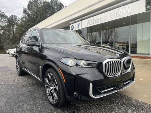 Certified 2026 BMW X5 xDrive40i image 1