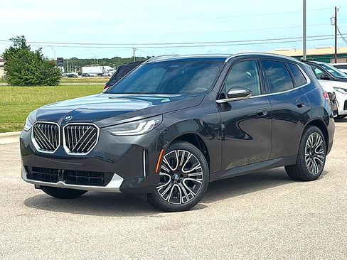 New 2026 BMW X3 xDrive30i w/ Premium Package AWD/4WD image 2
