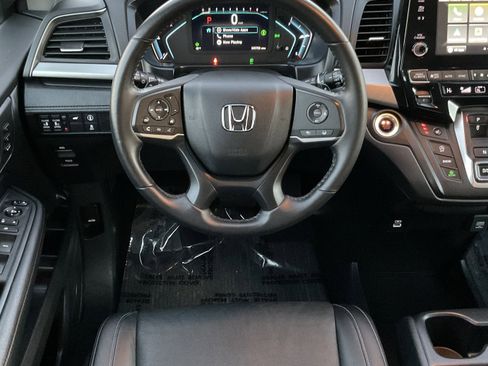 Used 2024 Honda Odyssey EX-L image 19