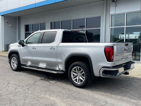 Used 2020 GMC Sierra 1500 SLT w/ SLT Premium Plus Package RWD image 3