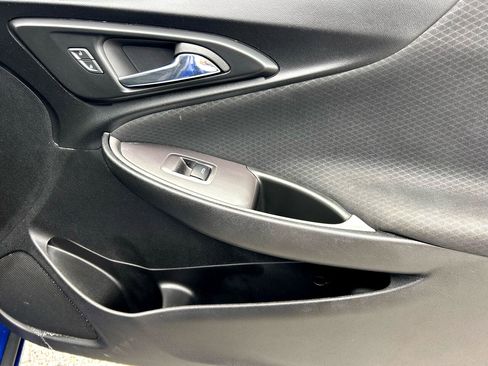 Used 2023 Chevrolet Malibu LT image 11