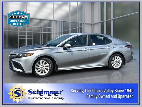 Used 2024 Toyota Camry SE FWD image 1