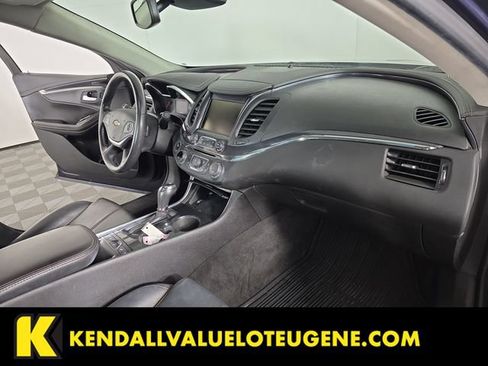 Used 2016 Chevrolet Impala LTZ w/ Enhanced Convenience Package FWD image 18