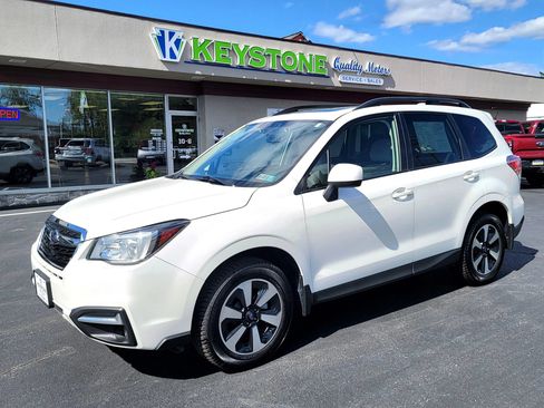 Used 2018 Subaru Forester 2.5i Premium AWD/4WD image 1