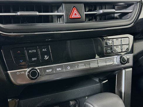 Used 2025 Kia Seltos S image 24