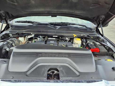 Certified 2023 RAM 3500 Laramie AWD/4WD image 9