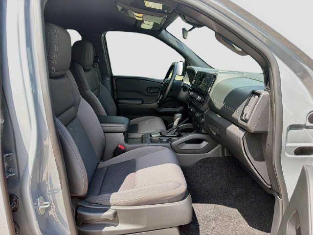 Used 2026 Nissan Frontier SV w/ Tow Package AWD/4WD image 14