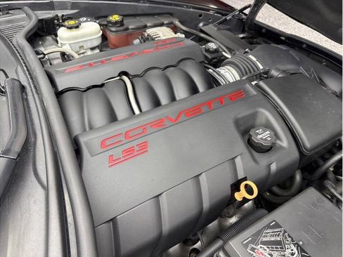 Used 2013 Chevrolet Corvette Coupe w/ 3LT Preferred Equipment Group RWD image 24