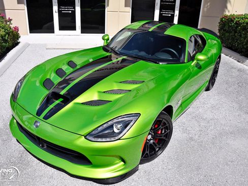 Used 2017 Dodge Viper GTC w/ Advanced Aerodynamics Package RWD image 39