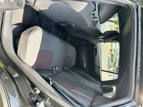Used 2025 Toyota Corolla Cross AWD Hybrid image 14