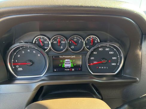 Used 2021 Chevrolet Silverado 1500 LT Trail Boss w/ Bed Protection Package AWD/4WD image 23