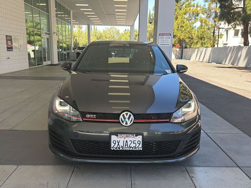 Used 2017 Volkswagen GTI Sport FWD image 8