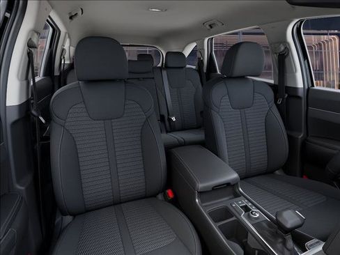 New 2026 Kia Sorento LX FWD image 15