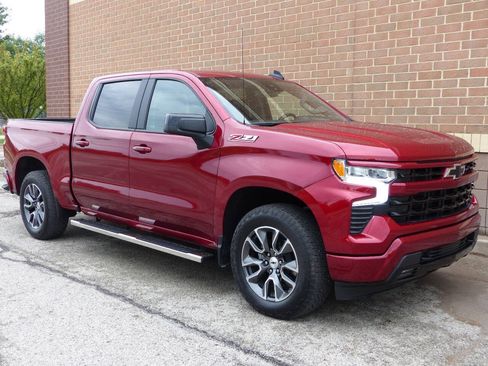Used 2024 Chevrolet Silverado 1500 RST AWD/4WD image 12