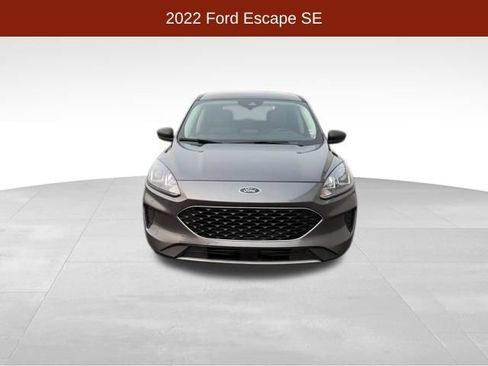 Used 2022 Ford Escape SE w/ Convenience Package FWD image 2