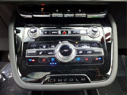 Certified 2020 Lincoln Corsair Reserve w/ Elements Package AWD/4WD image 9