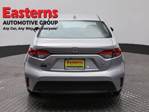 Used 2024 Toyota Corolla LE FWD image 6