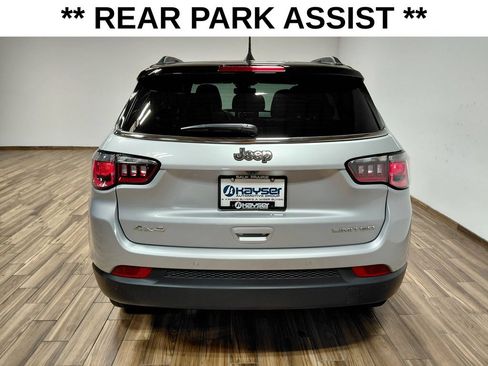 Used 2025 Jeep Compass Limited w/ Sun & Sound Group AWD/4WD image 10