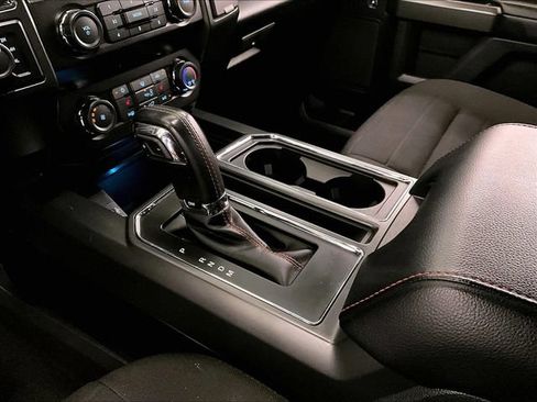 Used 2019 Ford F150 XLT w/ Equipment Group 302A Luxury AWD/4WD image 16