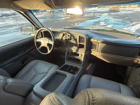 Used 2003 Chevrolet Tahoe LS image 22