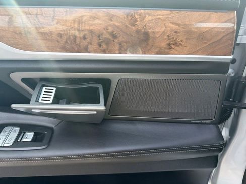 Used 2019 BMW 750i xDrive w/ Autobahn Package AWD/4WD image 7