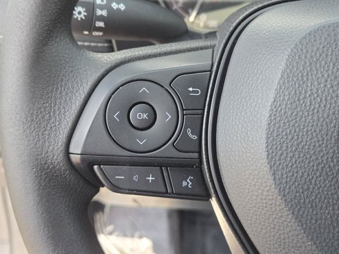 Used 2025 Toyota RAV4 LE FWD image 15