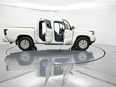 Used 2023 Nissan Frontier SV w/ SV Convenience Package image 47