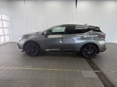 Used 2024 Nissan Murano SL image 12