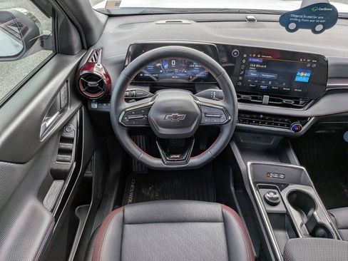 Certified 2025 Chevrolet Equinox RS w/ Safety and Technology Package AWD/4WD image 15
