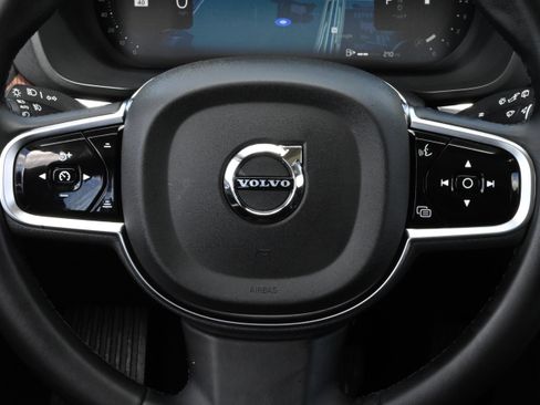 Used 2024 Volvo XC60 B5 Plus AWD/4WD image 30