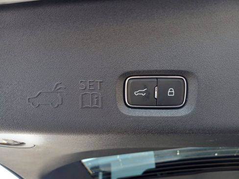 New 2025 Ford Expedition Active AWD/4WD image 12