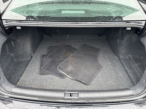 Used 2022 Volkswagen Passat 2.0T image 11