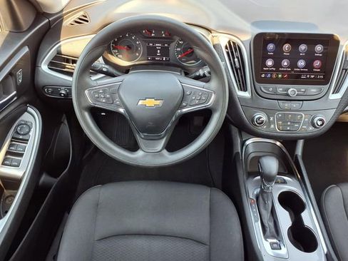 Used 2023 Chevrolet Malibu LT w/ Driver Confidence Package FWD image 6