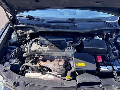 Used 2012 Toyota Camry SE FWD image 22