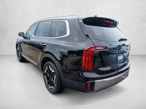 Used 2025 Kia Telluride S AWD/4WD image 7