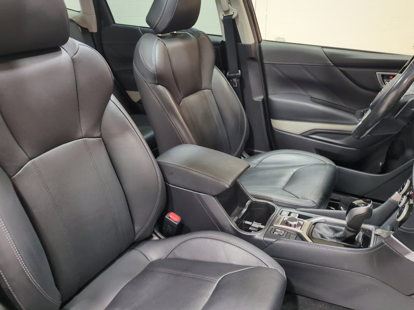 Used 2023 Subaru Forester Limited w/ Popular Package #2 AWD/4WD image 11