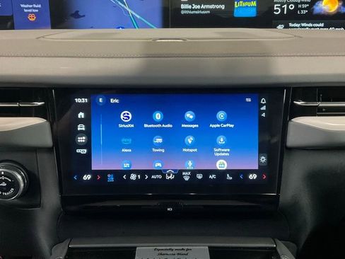 Used 2025 Lincoln Navigator Reserve w/ Jet Appearance Package image 21