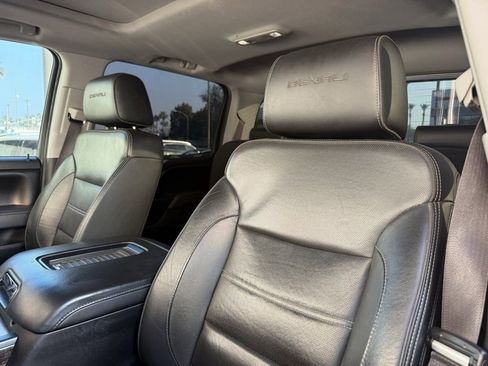 Used 2016 GMC Sierra 2500 Denali w/ Duramax Plus Package image 3