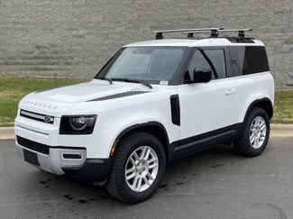 Used 2025 Land Rover Defender 90 S video 1