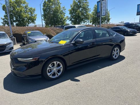 Certified 2024 Honda Accord LX image 5