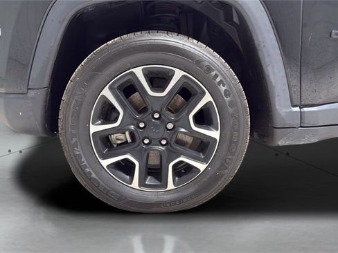 Used 2019 Jeep Compass Sport AWD/4WD image 28