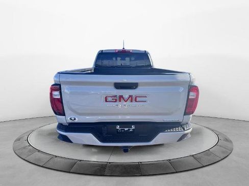 New 2026 GMC Canyon Elevation w/ Convenience Package image 7