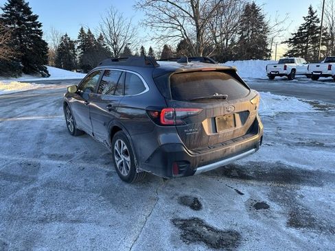 Used 2021 Subaru Outback Limited image 5
