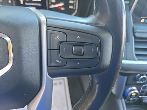 Used 2021 GMC Yukon SLT w/ SLT Premium Package image 21