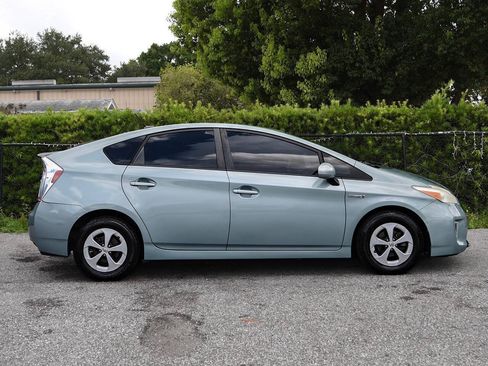 Used 2013 Toyota Prius Three FWD image 6